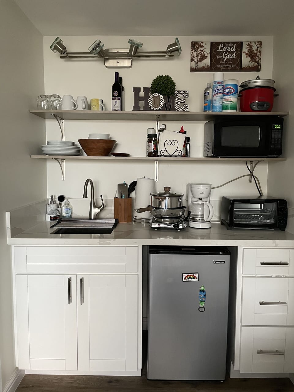 Kitchenette