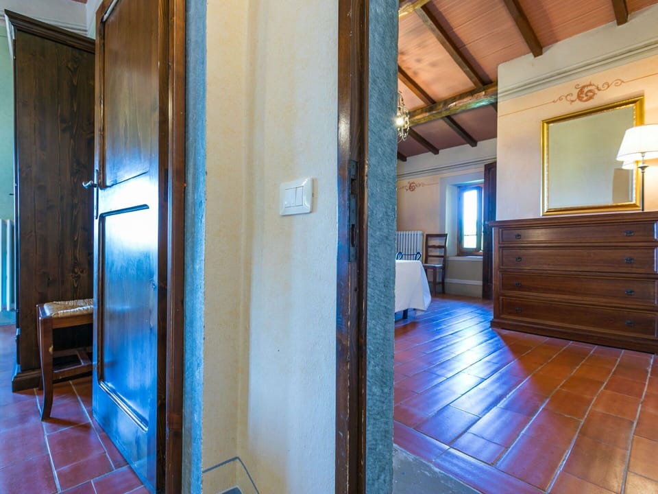 Property, Door, Interior Design, Wood, Architecture, Floor, Flooring, Cabinetry, Ceiling, Hardwood