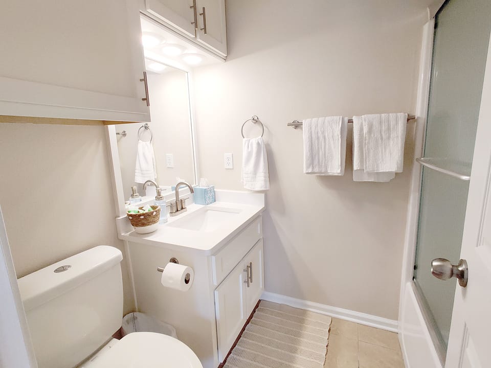 Every bedroom has its own attached bathroom