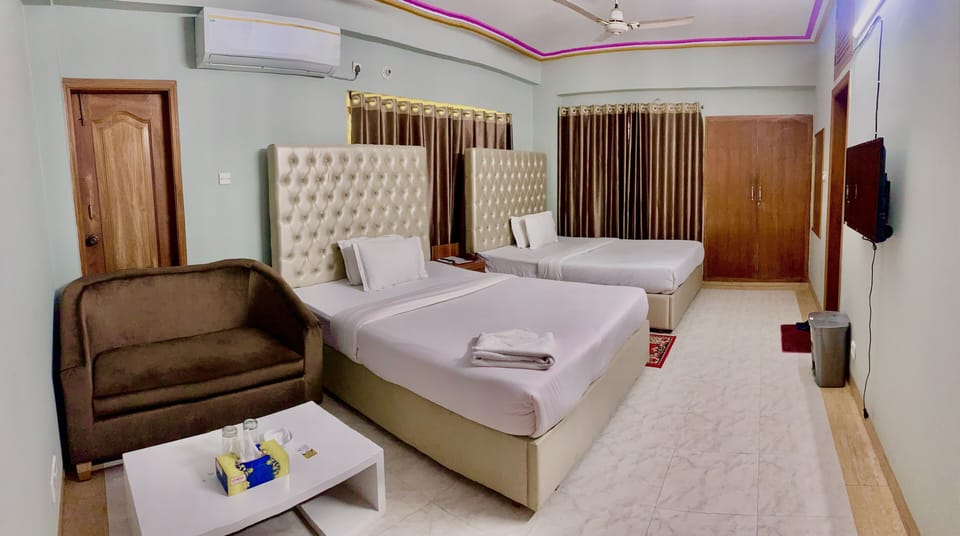 Family Quadruple Room, 2 Double Beds | Desk, laptop workspace, iron/ironing board, free WiFi