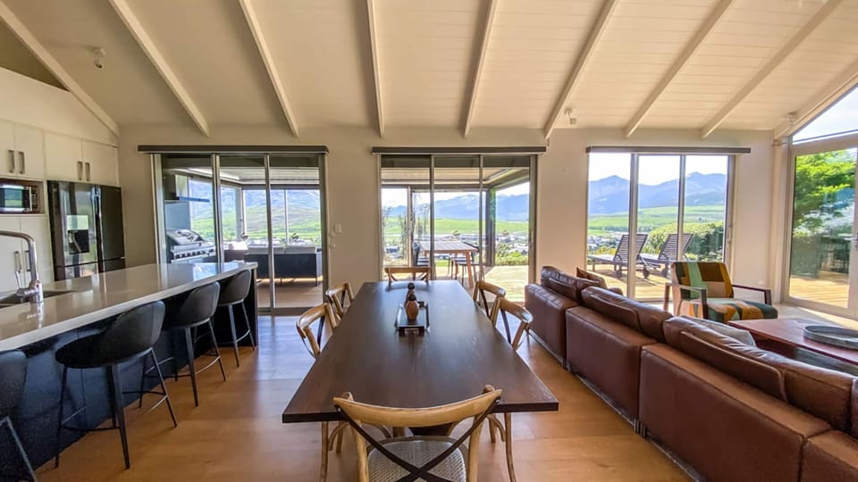 Dining  table