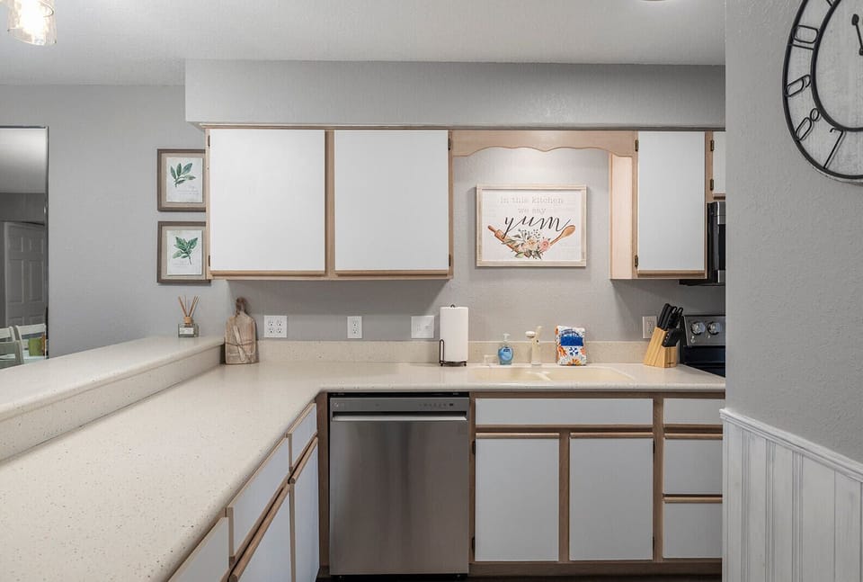 Fully Stocked Kitchen
