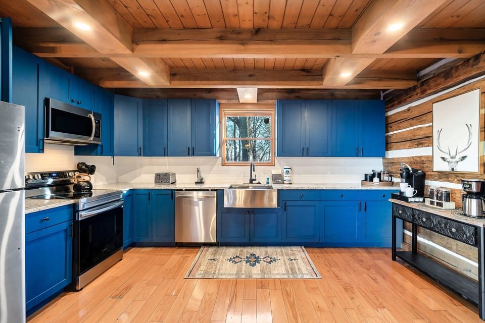 Brand new kitchen with all the essentials for cooking and enjoying a meal
