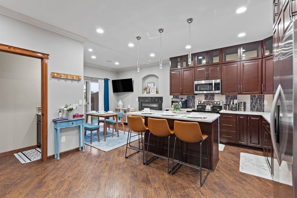 Discover the culinary haven of your dreams in our kitchen, where every essential for a gourmet experience awaits. From modern appliances to a full array of cookware and utensils, your inner chef will find everything they need to cook memorable meals.