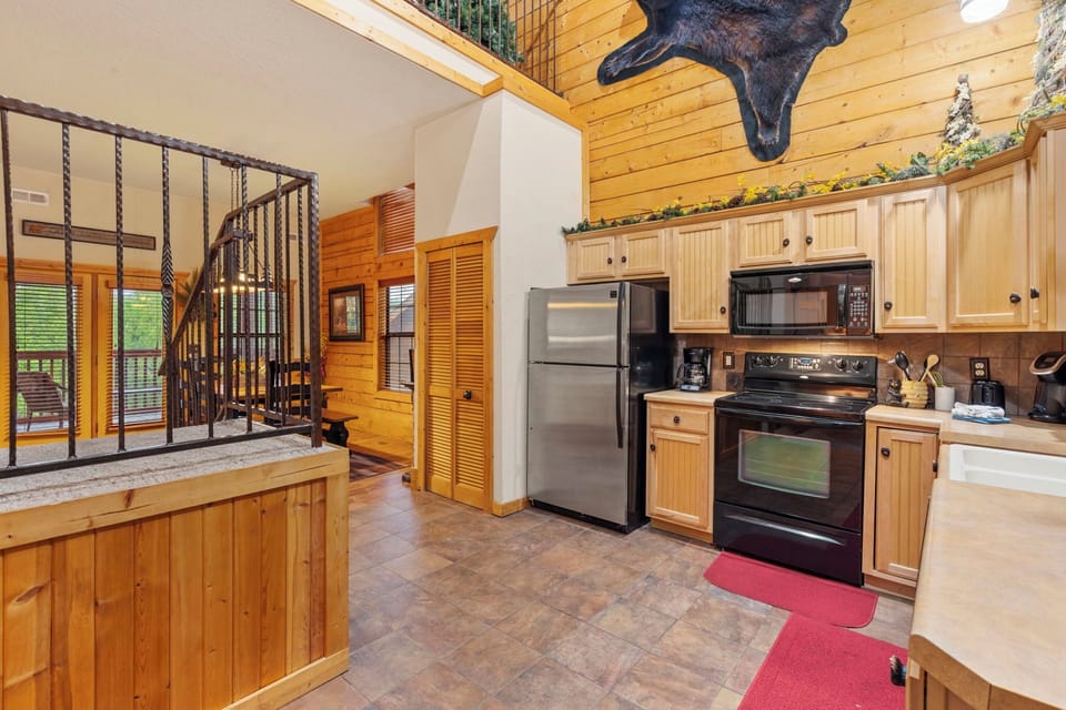 Full Kitchen
