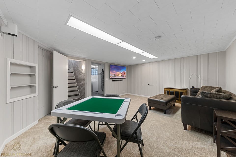 Fully furnished basement with 65-inch HDTV. It can be turned into the 4th bedroom with one or two twin beds or a king-size bed. 