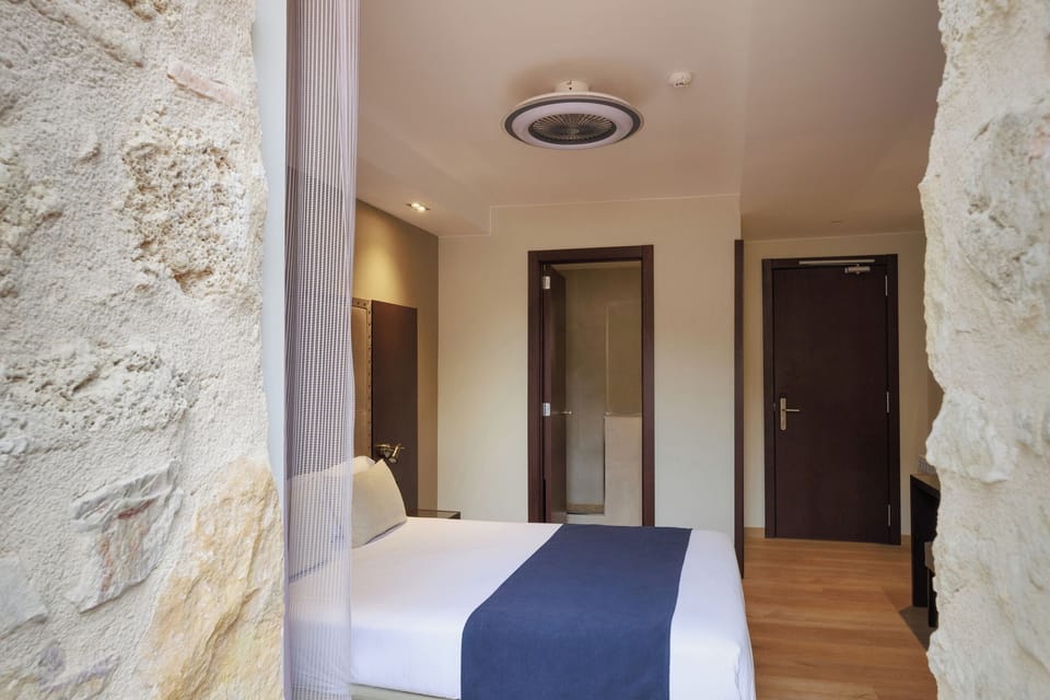Quadruple Room, Mountain View | Desk, laptop workspace, blackout drapes, soundproofing