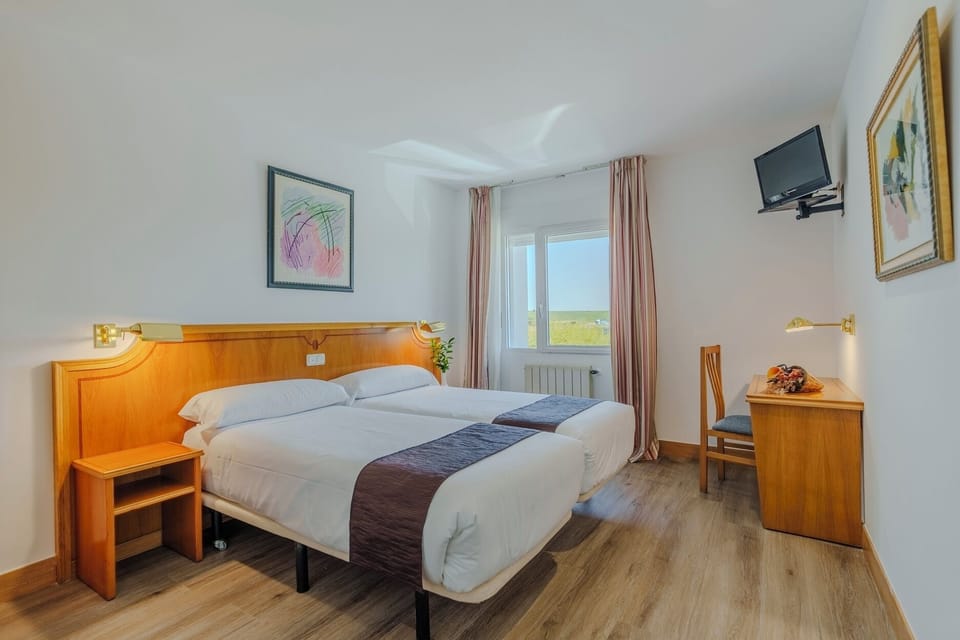 Hotel  Rey Arturo Burgos Hotel in Castile and León