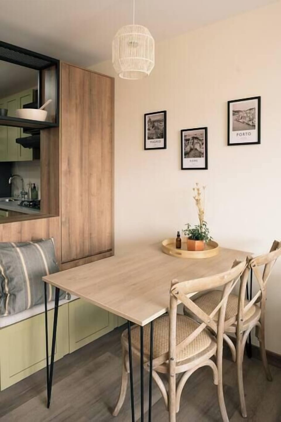 Breakfast, Home office, and decor! // Desayuno, trabajo en casa y decoración!