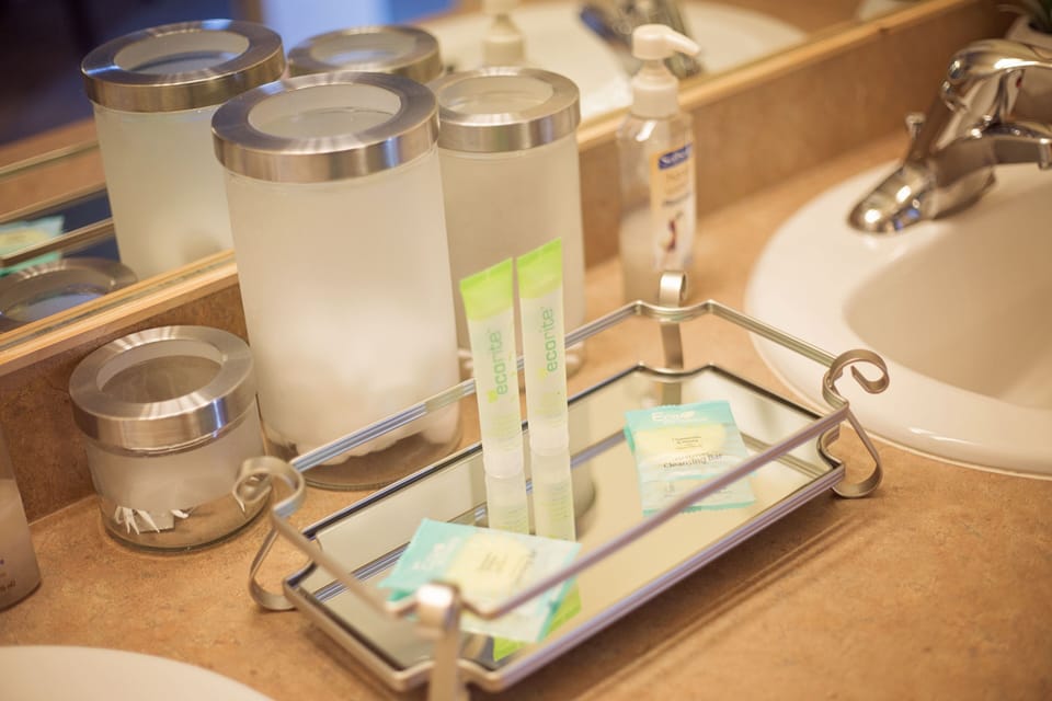 Bathroom amenities