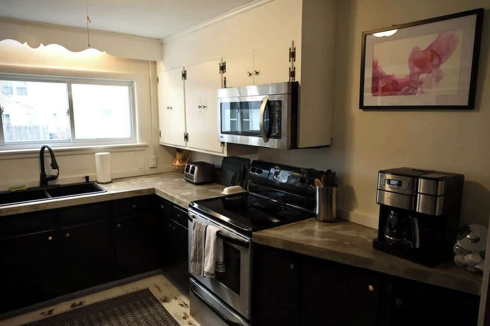 Other side of kitchen view.
