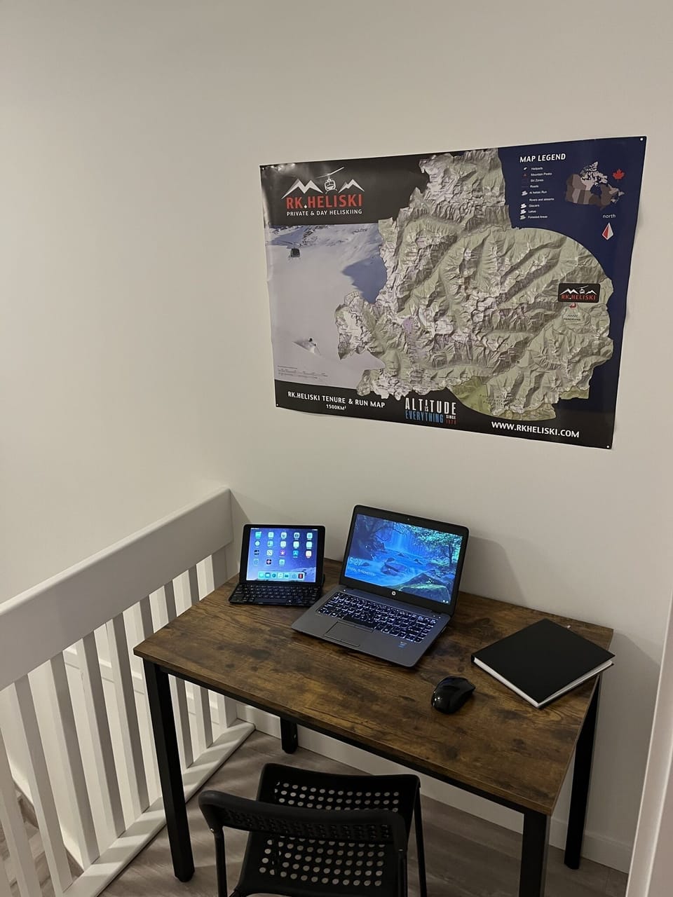 Desk Area