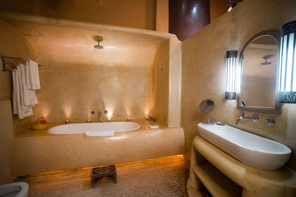 Signature Double Room | Bathroom