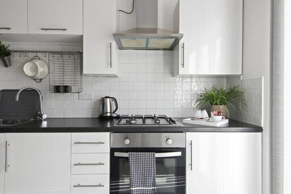 Stylish Apartment - Kitchen