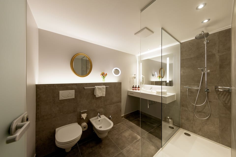 Shower, eco-friendly toiletries, hair dryer, heated floors