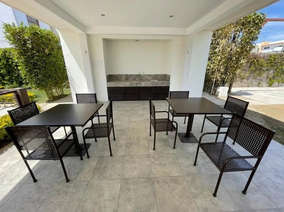 Family Condo | Terrace/patio
