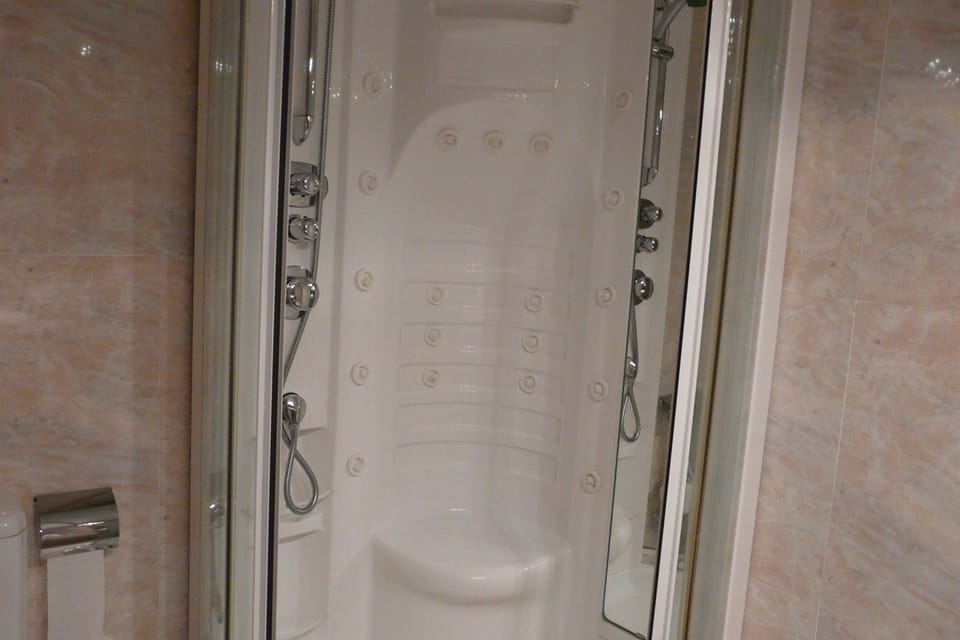 Hotel IDH Angel Hotel in Oviedo