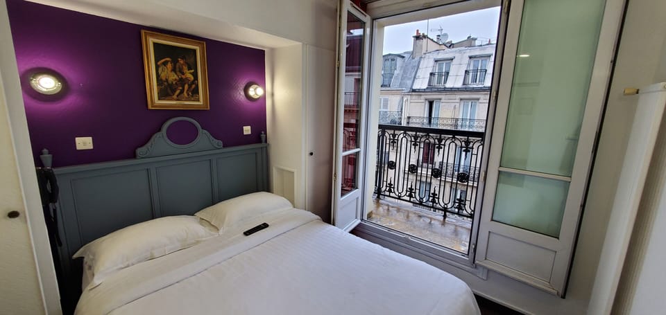 Single Room | Desk, free WiFi, bed sheets