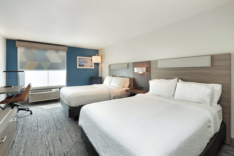In-room safe, desk, iron/ironing board, free WiFi