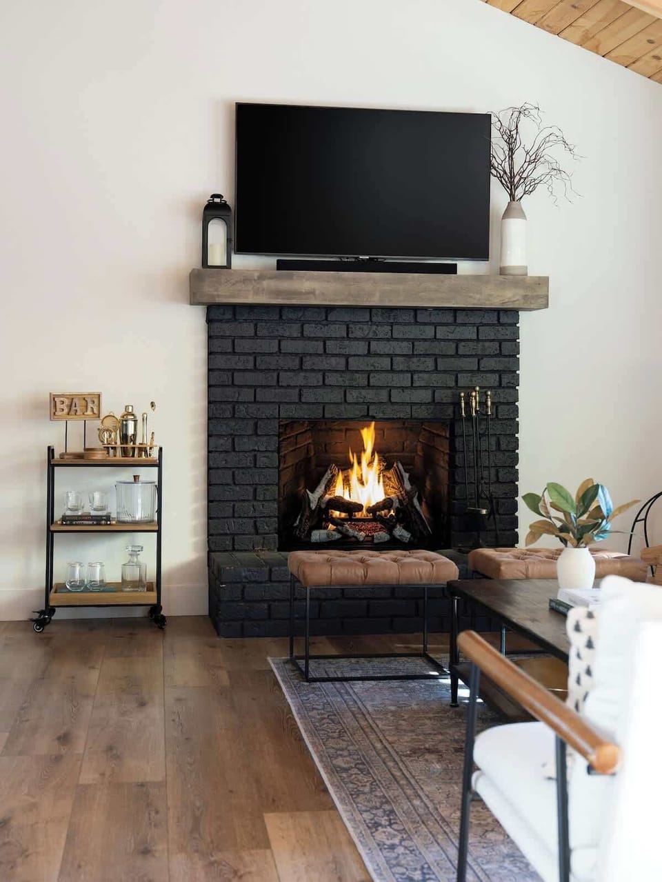 Complimentary started bundles of wood provided to enjoy our natural brick wood burning fireplace.  Here the crackle and pops and the warm glow at night. 