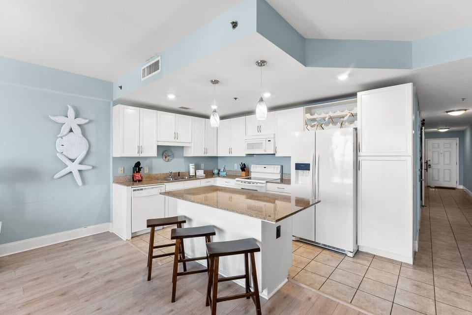 Fully equipped kitchen