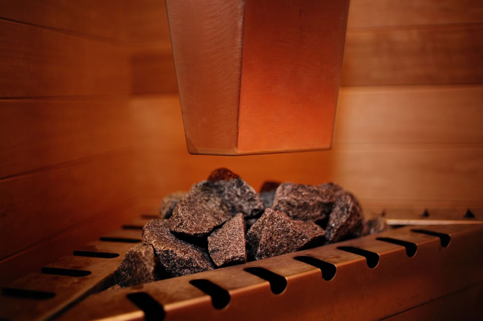Sauna, steam room