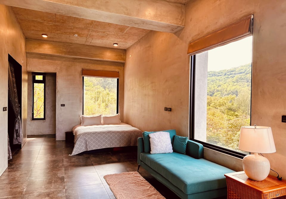 Elite Double Room | Free WiFi