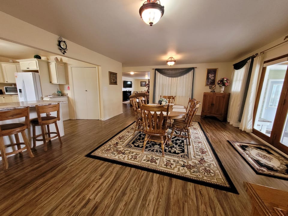 Welcome to Sugar Shack Room for the entire family!