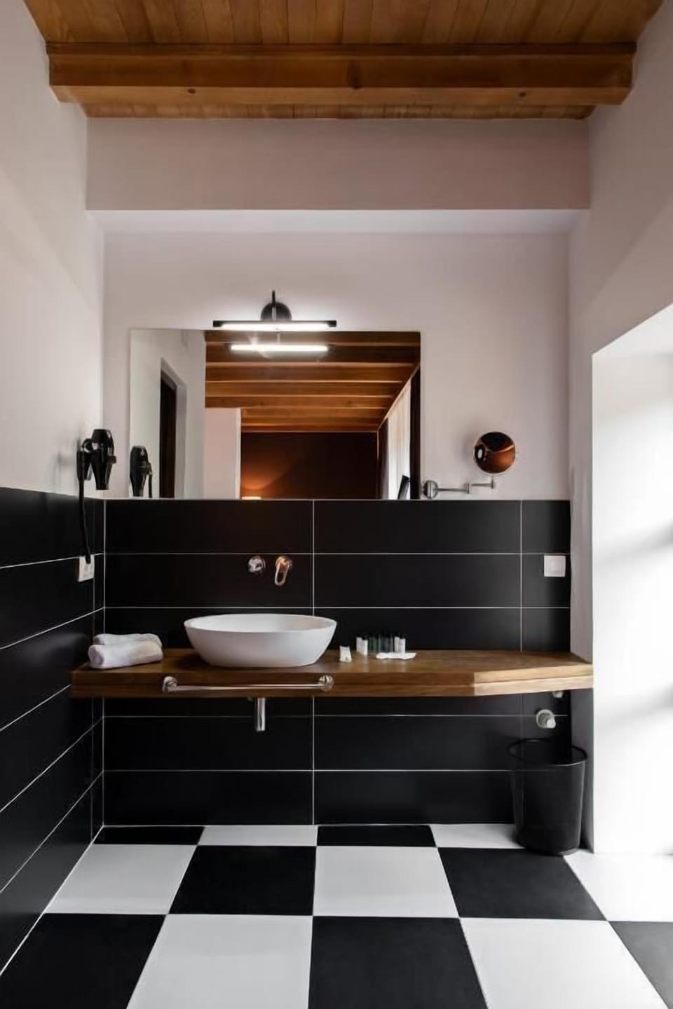 Hair dryer, bathrobes, slippers, bidet