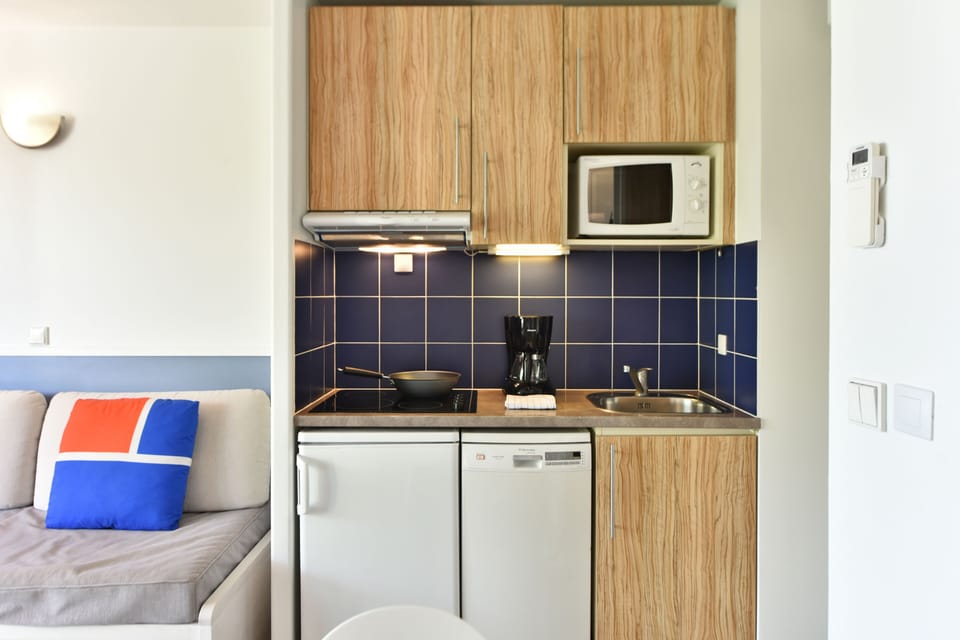 Private kitchenette