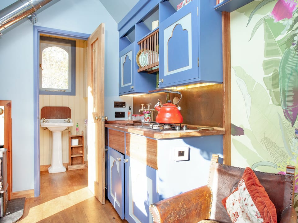 Kitchen | The Tabernacle - Frieda And The Moon, Tresawson, near Looe