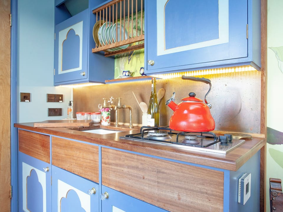 Kitchen | The Tabernacle - Frieda And The Moon, Tresawson, near Looe