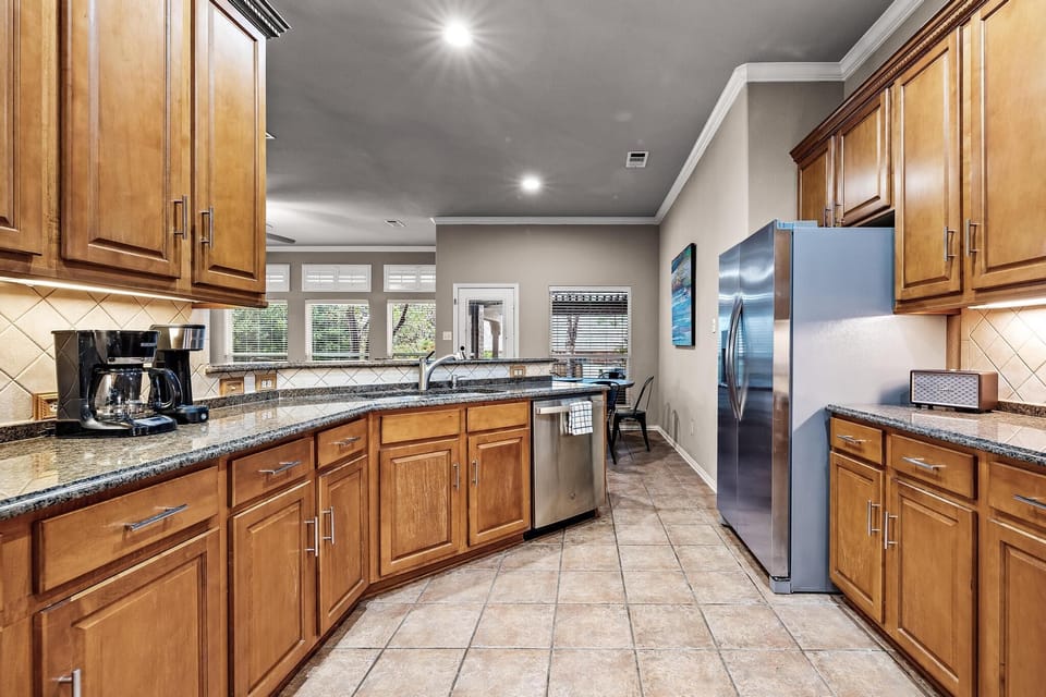 Very well stocked kitchen! Even have a high chair for families :) 