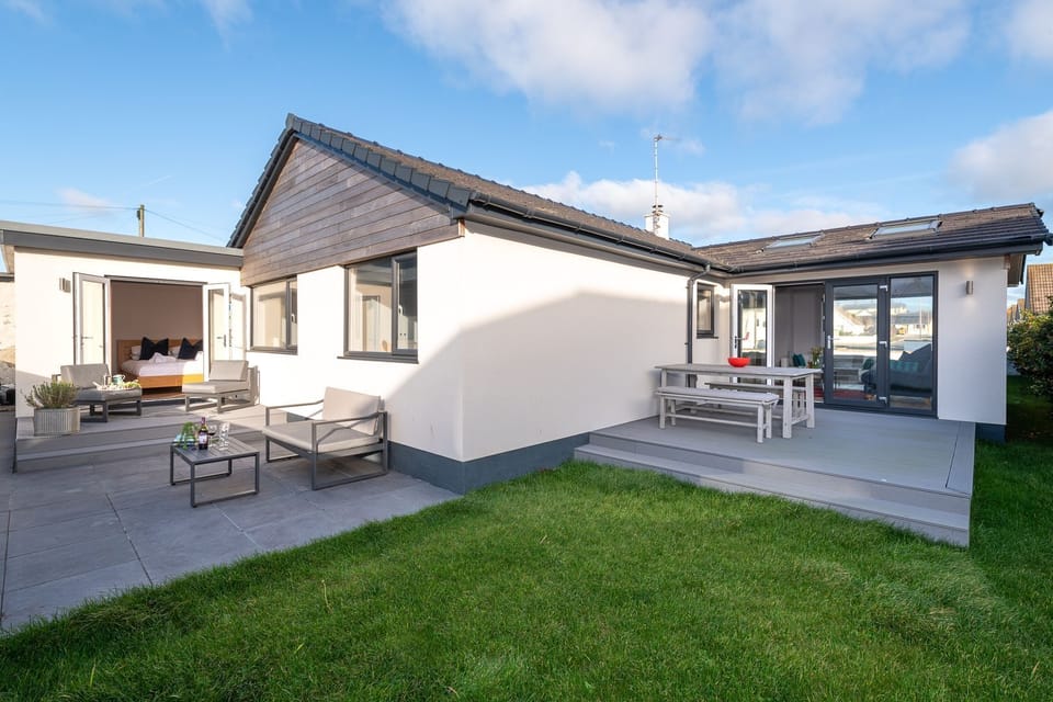 Stone's Throw - External front - Rhosneigr