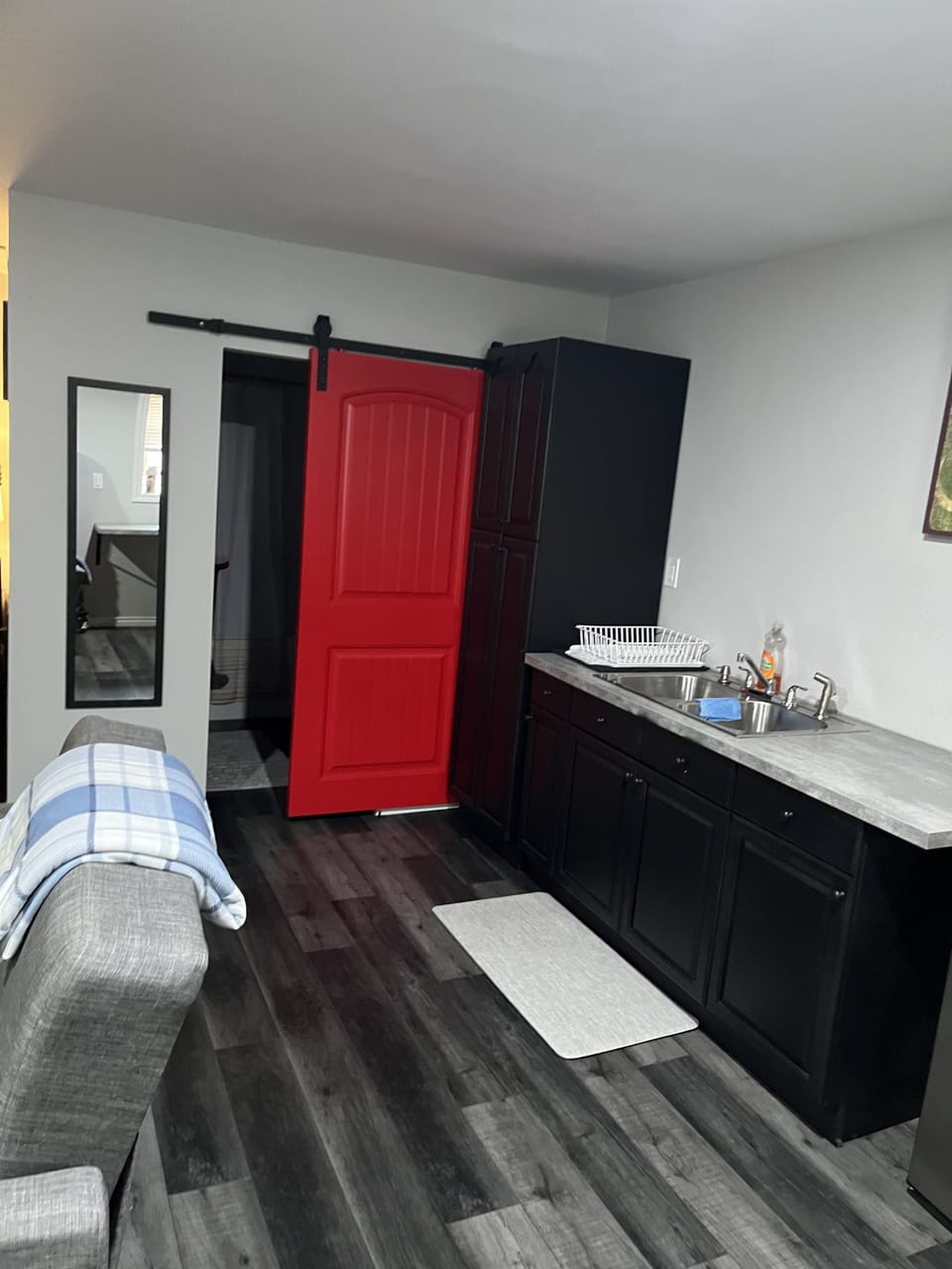 view of kitchenette area