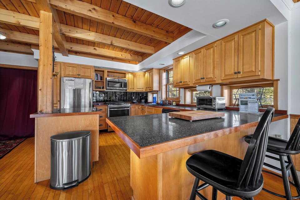 Fully equipped kitchen