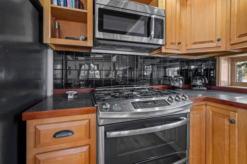 Fully equipped kitchen