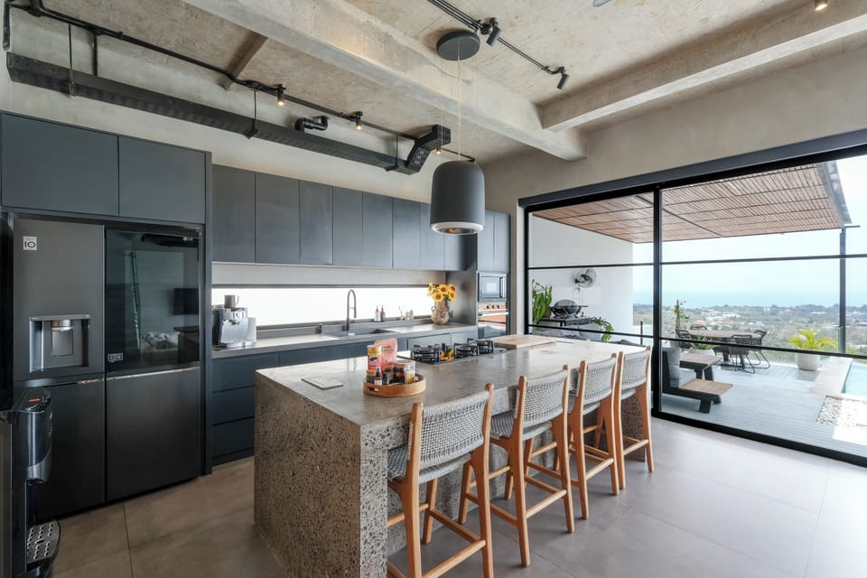 Villa, 2 Bedrooms | Private kitchen | Fridge, microwave, oven, stovetop