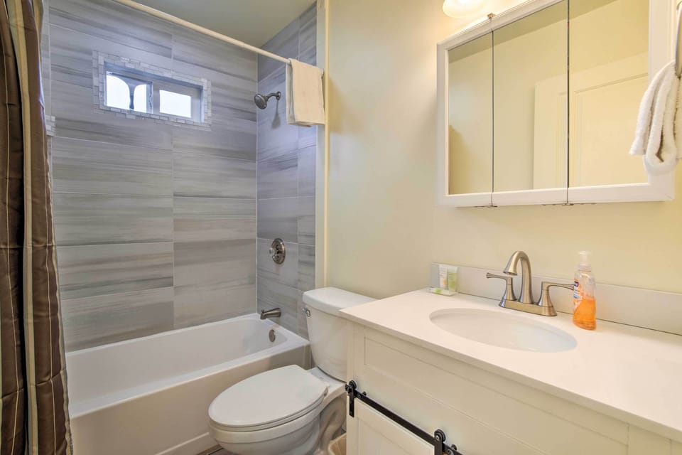 Bathroom | Towels Provided | Hair Dyrer