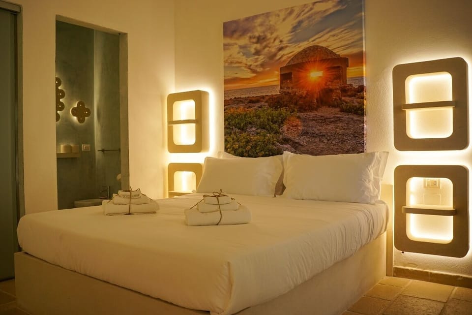 Classic Room | Desk, free WiFi, bed sheets