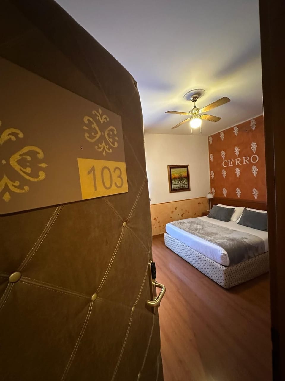 Standard Room | Premium bedding, down comforters, memory foam beds, minibar
