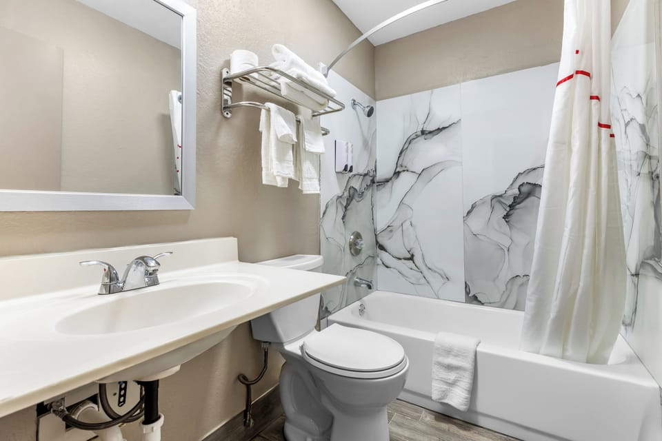 Free toiletries, towels