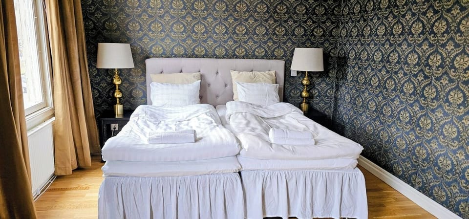 Classic Double or Twin Room | Premium bedding, blackout drapes, iron/ironing board (on request)