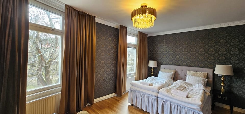 Classic Double or Twin Room | Premium bedding, blackout drapes, iron/ironing board (on request)