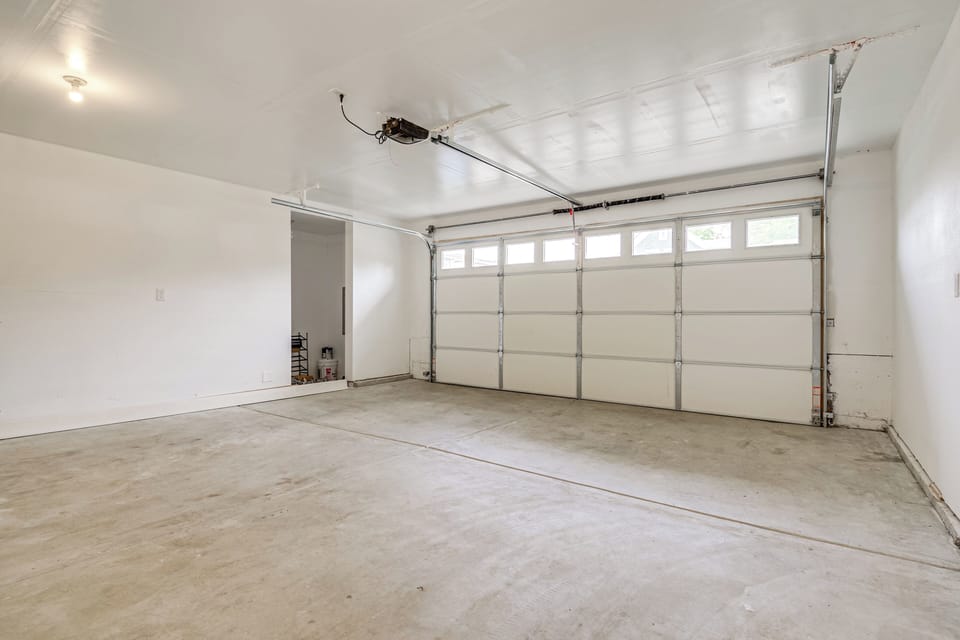 Parking | Garage (1 Vehicle)