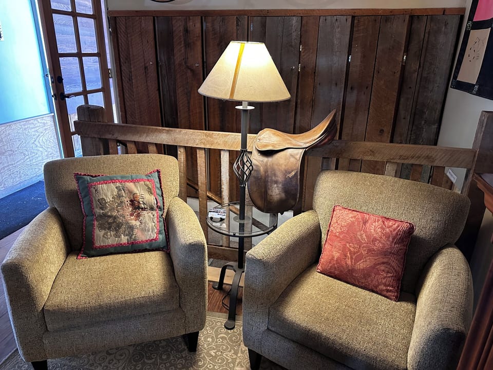 Chewuch Inn and Cabins Hotel in Winthrop