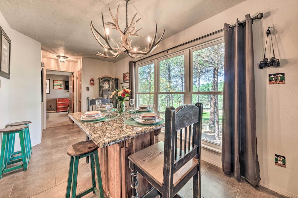 Dining Area | Dining Table | Dishware/Flatware