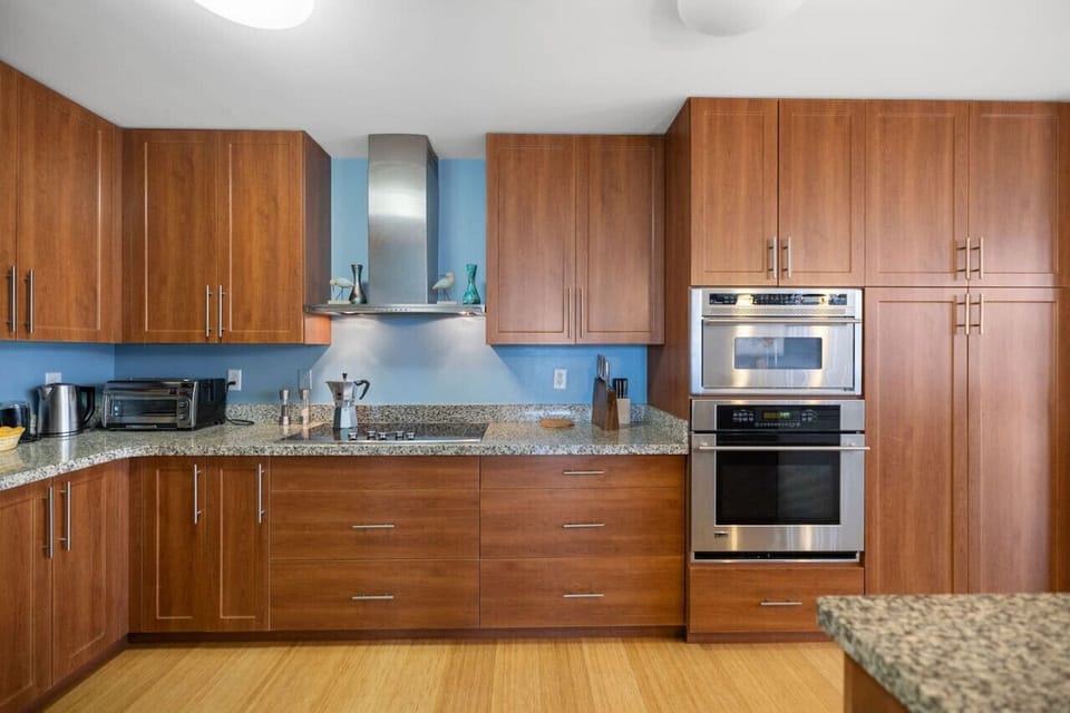 From family breakfasts to dinner parties, the island becomes the heart of the kitchen.