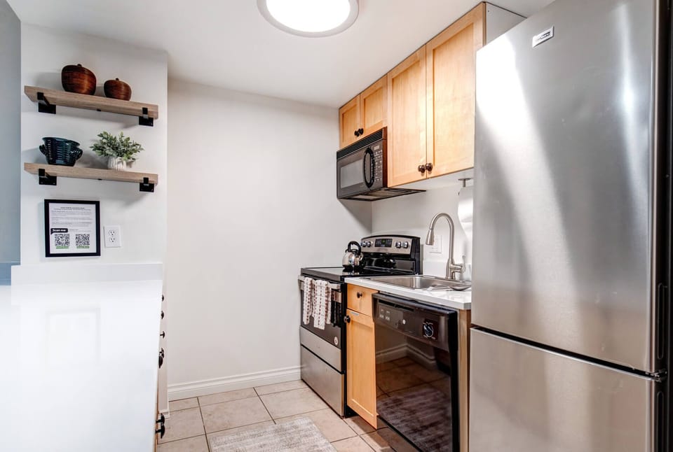 Edelweiss Haus A102: Kitchen - fully-equipped with countertop seating