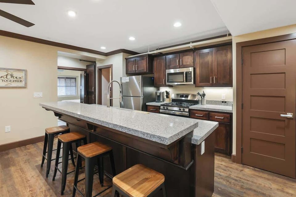 Enjoy cooking in this gorgeous kitchen!